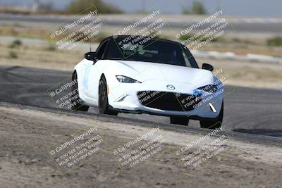 media/Oct-18-2025-Speed Ventures (Sat) [[8b3b7cf525]]/Yellow/Session 3 (Sunset)/